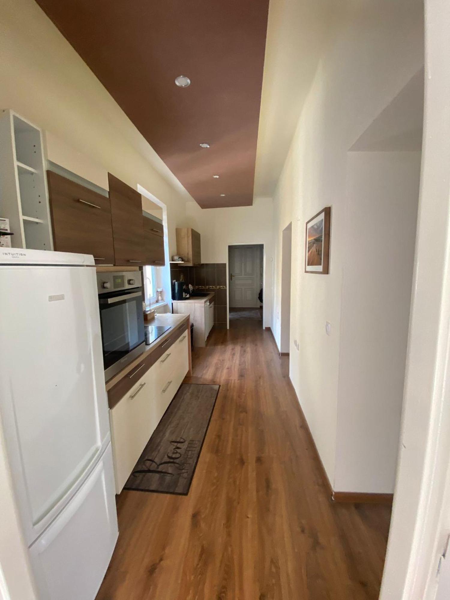 City Center Apartment Katarina Marianske Lazne Luaran gambar